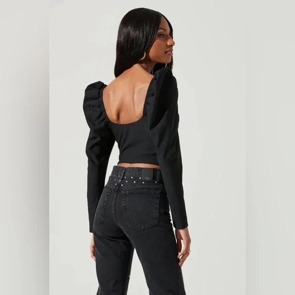 ASTR Elegant Black Apparel - Picture 2 of 5